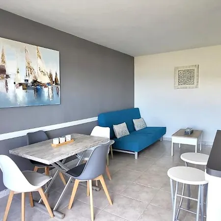 Apartment Playa Miami Playa